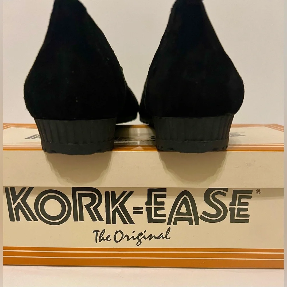 VTG Kork-Ease Deadstock Black Suede Ballet Flats Cross Straps 8.5M